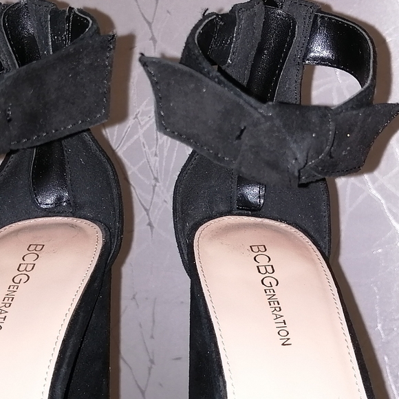 BCBGeneration block heel sandals - Picture 11 of 12